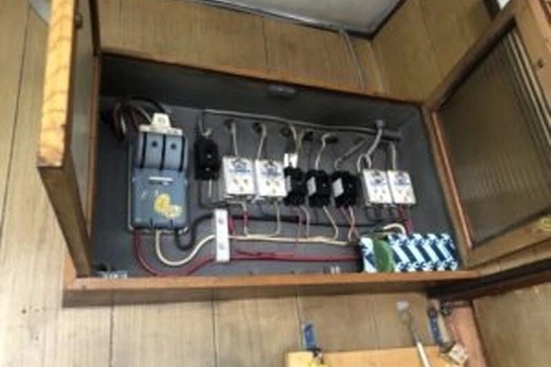 分電盤交換作業(Before)